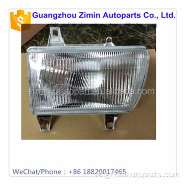 Mazda B2500 1997 8BUR-51-040 8BUR-51-030 Headlight